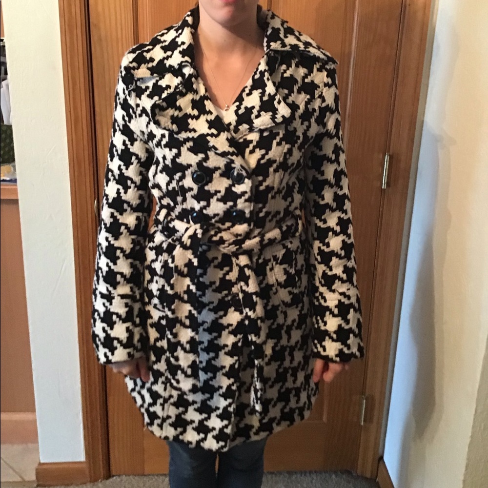 Black and White Checked Juniors Large Coat